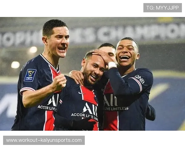 三位足球巨星选择难你会选梅西C罗还是内马尔