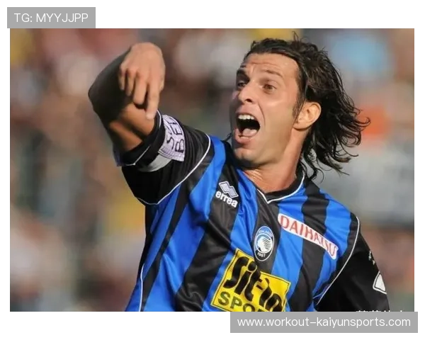 揭秘足坛妖人球星成长之路与他们如何在绿茵场绽放惊艳光芒